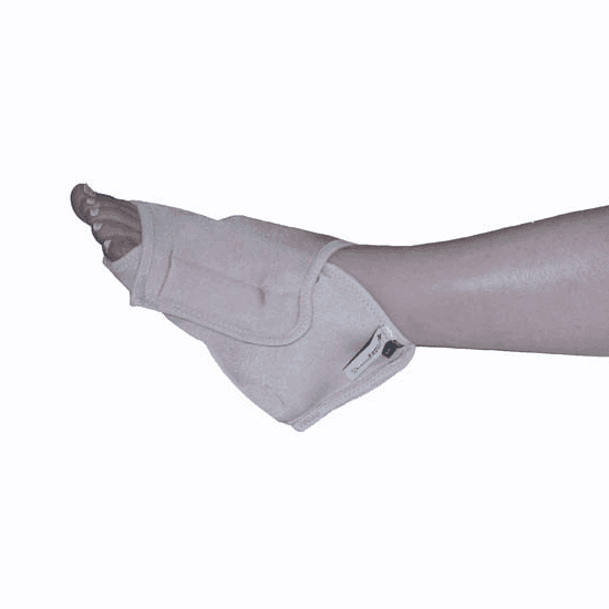 DermaSaver Stay-Put Heel Protector